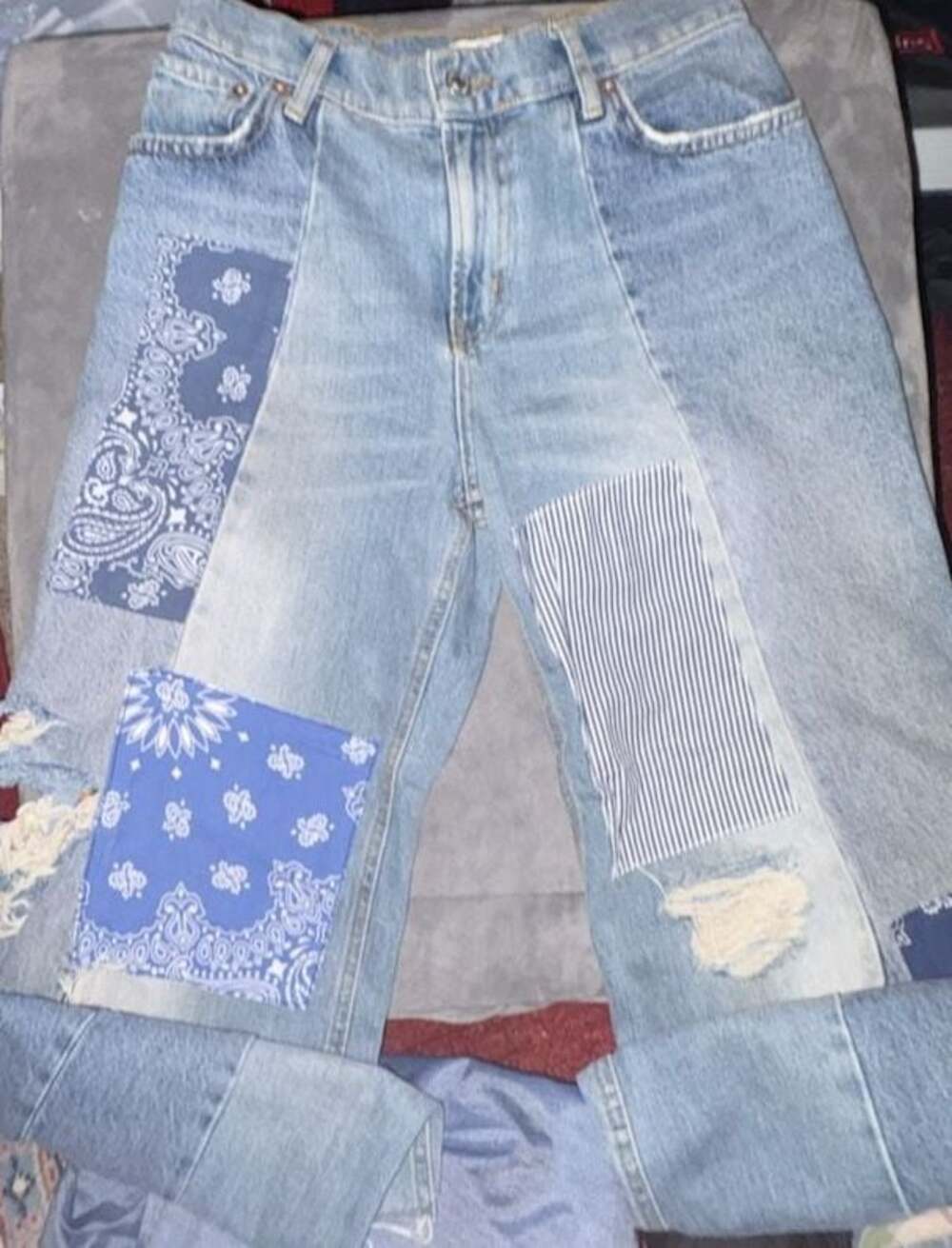 ✨ Free People Distressed Patchwork Bandana Jeans Size 26 ✨